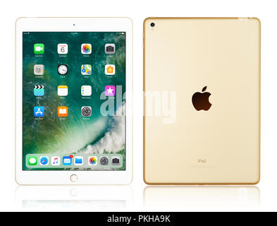 Kiew, Ukraine - Februar 6, 2018: Neue weiße Apple iPad Pro Gold auf Weiss mit Freistellungspfad isoliert, 7. Generation des iPad, entwickelt von einer Stockfoto
