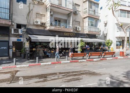 Israel, Tel Aviv-Yafo - 23. März 2018: Falafel Hakosem (der Magier) Stockfoto