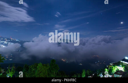 Darjeeling Himalaya während des Monsuns in West Bengal, Indien Stockfoto