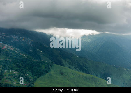 Darjeeling Himalaya während des Monsuns in West Bengal, Indien Stockfoto