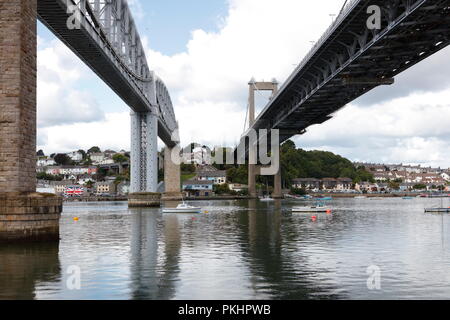 Plymouth, Devon, UK. 13. September 2018. Die Royal Albert und Thamar Brücken überspannt den Fluss Tamar zwischen Cornwall und Devon. Die Royal Albert Br Stockfoto