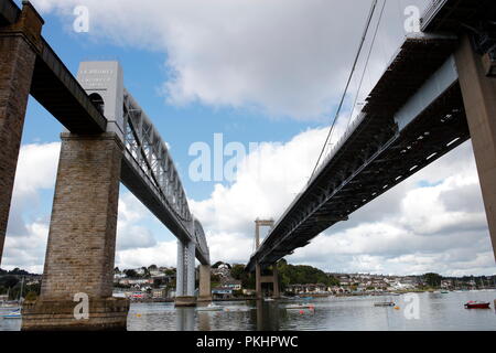 Plymouth, Devon, UK. 13. September 2018. Die Royal Albert und Thamar Brücken überspannt den Fluss Tamar zwischen Cornwall und Devon. Die Royal Albert Br Stockfoto