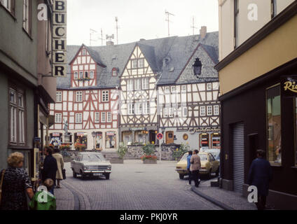 Rosengasse und Plötze Straßen in der Altstadt (Altstadt) von Limburg an der Lahn, Hessen, Deutschland im September 1979 übernommen. Stockfoto