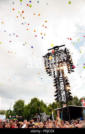 Die Aufzeichnung der Fernsehsendung 'Vlaanderen Muziekland" in Hever (Belgien, 10/07/2011) Stockfoto