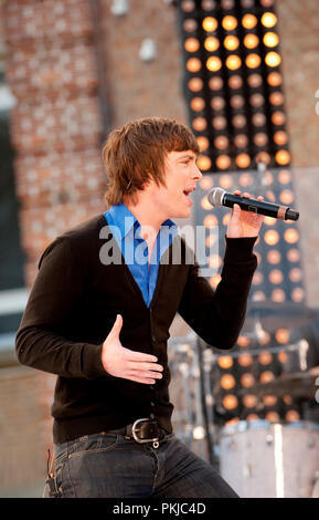 Die Aufzeichnung der Fernsehsendung 'Vlaanderen Muziekland" in Hever (Belgien, 10/07/2011) Stockfoto