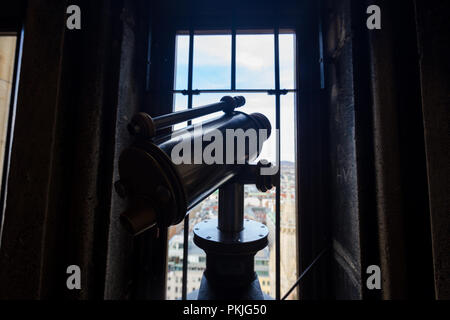 Wien, Österreich, 2. Januar 2018. Blick von der Aussichtsplattform Stephansdom Domkirche St. Stephan auf die Architektur der Stadt cent Stockfoto