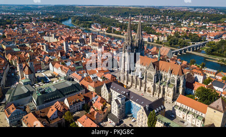 St. Peter Kathedrale oder Dom St. Peter oder Regensburger Dom, Regensburg, Bayern, Deutschland Stockfoto