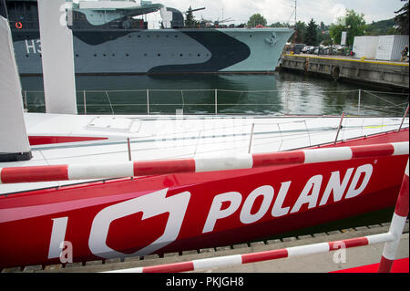 Ich liebe Polen, Volvo Open 70 Racing Yacht Klasse, Eigentum der polnischen Nationalen Stiftung, in Gdynia, Polen. September 2018 Boutique-shop © wojciech Strozyk/A Stockfoto