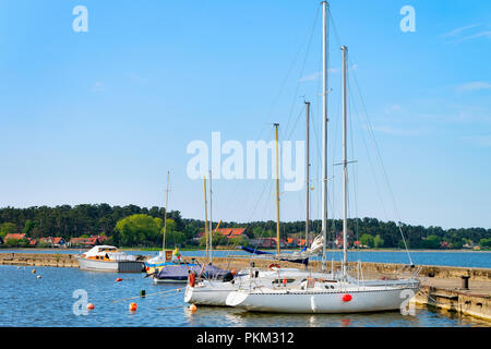 Schiffe an Nida Ferienort in der Nähe von Klaipeda Neringa auf der Ostsee in der Kurischen Nehrung in Litauen. Stockfoto