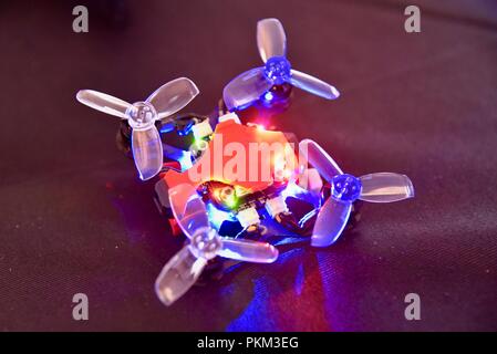 Imprimo DroneArt RC AUGE 3D-gedruckten Rahmen zusammen micro Drone auf dem Display auf der CES (Consumer Electronics Show) in Las Vegas, Nevada, USA. Stockfoto