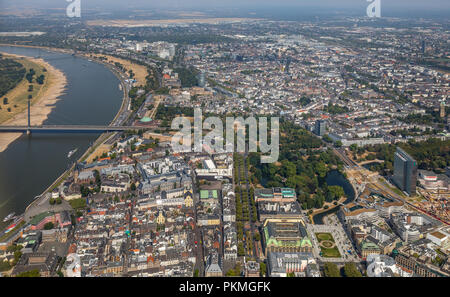 Luftaufnahme, Hofgarten, Dreischeibenhaus, ERGO Verwaltung, Kö-Bogen, ehemaliger E: in der Verwaltung in Düsseldorf, Rheinland Stockfoto