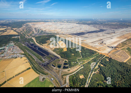Luftaufnahme, Etzweiler, Braunkohle Tagebau, Ellen, Niederzier, Rheinland, Nordrhein-Westfalen, Deutschland Stockfoto