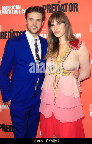 Boyd Holbrook und Tatiana Pajkovic Teilnahme an "Special Screening der Predator' an der Egyptian Theatre am 12. September 2018 in Los Angeles, Kalifornien. Stockfoto