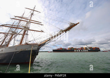 Southampton, Großbritannien. 14. Sep 2018. Miranda Krestovnikoff, TV Umweltschützer, auf der Southampton Boat Show. Credit: Expo Foto/Alamy leben Nachrichten Stockfoto