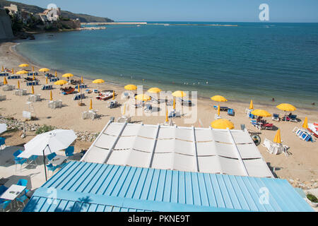 Stadtstrand Castellammare del Golfo Sizilien Stockfoto