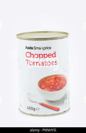 Eine Dose Asda Smart Preis Dose gehackte Tomaten England UK GB Stockfoto