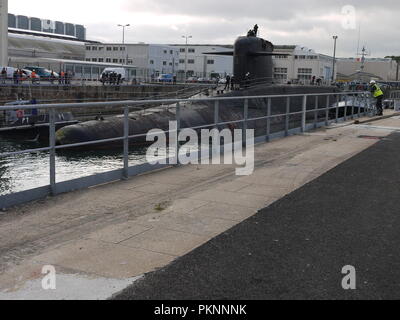 Französische Atom-U-Boot Raketenwerfer Le Tonnant vor der Dekonstruktion in Cherbourg (Normandie) Stockfoto