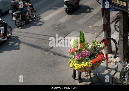 Straßenhändler in Hanoi Old Quarter (Hanoi) Stockfoto