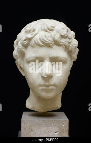 Rom. Italien. Portraitbüste von Lucius Verus als Kind, 2. Jahrhundert n. Chr. Museo Archeologico, Ostiense Ostia Antica. Aus dem Cardo Maximus, in der Nähe des Po Stockfoto