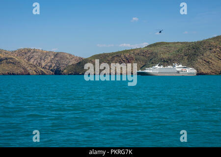 Französische expedition Kreuzfahrt Schiff L'Austral in Talbot Bay, Kimberley, Western Australia Stockfoto