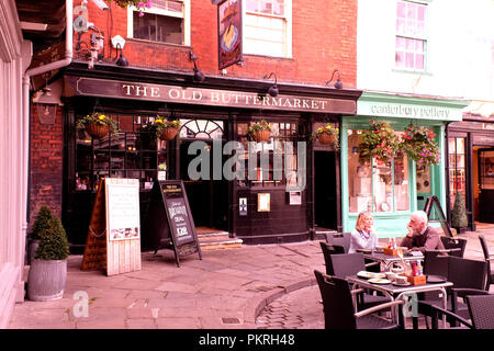 Die alte buttermarket Taverne in Canterbury uk sept 2018 Stockfoto