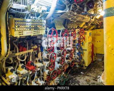 San Diego, Aug. 2: Innenansicht des berühmten B-39 U-Boot am Aug 2, 2014 in San Diego, Kalifornien Stockfoto