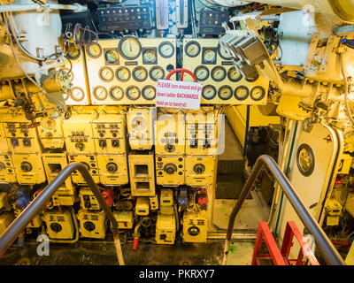 San Diego, Aug. 2: Innenansicht des berühmten B-39 U-Boot am Aug 2, 2014 in San Diego, Kalifornien Stockfoto