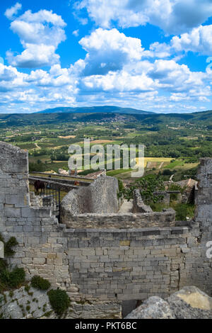 Chateau La Coste Provence Weingut, Weinberg, und Kunst Museum - das