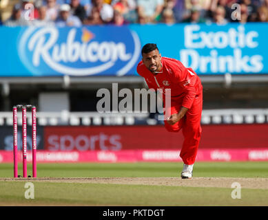 Edgbaston, Birmingham, Großbritannien. 15 Sep, 2018. Kricket Vitalität T20 Blast Finale Tag, Worcestershire Rapids versus Lancashire Blitz; Zahib Khan von Lancashire Credit: Aktion plus Sport/Alamy leben Nachrichten Stockfoto