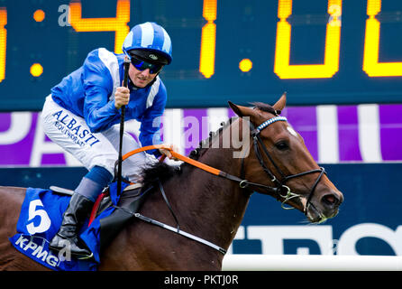 Dublin, DUB, USA. 15 Sep, 2018. September 15, 2018: Madhmoon, geritten von Kevin Prendergast, gewinnt die KPMG Champions Jugendliche Pfähle auf Irischen Meister Stakes Tag an der Rennbahn Leopardstown am 15. September 2018 in Dublin, Irland. Scott Serio/ESW/CSM/Alamy leben Nachrichten Stockfoto