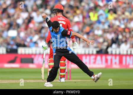 Worcestershire Rapid Patrick Braun feiert die wicket der Lancashire Blitz Jordanien Clark während der Vitalität T20 Blast Semi Final Match auf der Finale Tag bei Edgbaston, Birmingham. Stockfoto