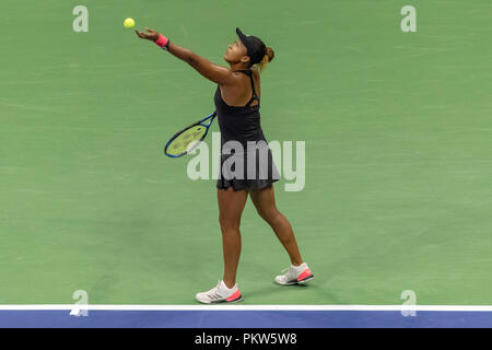 Naomi in Osaka (JPN) konkurrieren im Halbfinale von um die 2018 US Open Tennis. Stockfoto