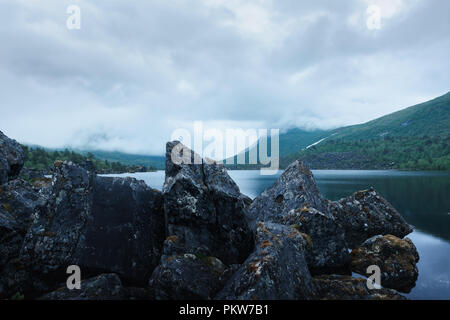 Super abend Landschaft auf Innerdalsvatna See Stockfoto