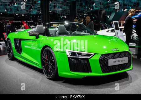 FRANKFURT, Deutschland - 13.09.2017: Audi R8 V10 plus Sportwagen auf der Frankfurter IAA vorgestellt. Stockfoto