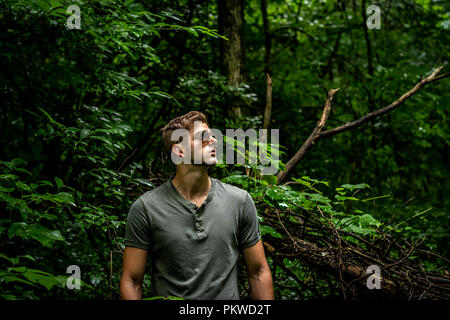 Junge Menschen wandern in Kentucky Stockfoto