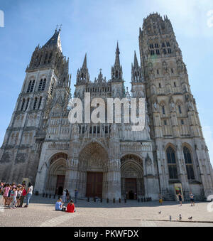 Rouen, Frankreich - Juli 05, 2018: Die katholische Kathedrale in der Stadt Rouen Stockfoto