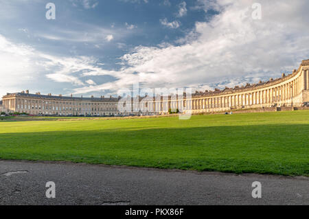 Den Royal Crescent aus Badewanne Stockfoto