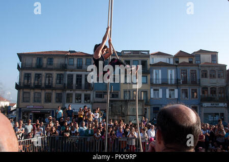 Zirkus Künstler in der 1. Welt Festival des Zirkus, in Porto, Portugal Stockfoto
