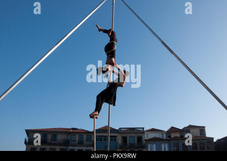 Zirkus Künstler in der 1. Welt Festival des Zirkus, in Porto, Portugal Stockfoto