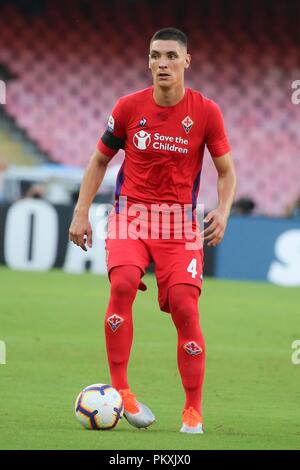 Kampanien, Italien. 15. September 2018. Italienische Serie A Fußballspiel Napoli - Fiorentina im Stadion San Paolo in Foto NIKOLA MILENKOVIC Quelle: Antonio Balasco/Alamy leben Nachrichten Stockfoto