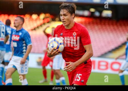 Kampanien, Italien. 15. September 2018. Italienische Serie A Fußballspiel Napoli - Fiorentina im Stadion San Paolo in Foto FEDERICO CHIESA Credit: Antonio Balasco/Alamy leben Nachrichten Stockfoto