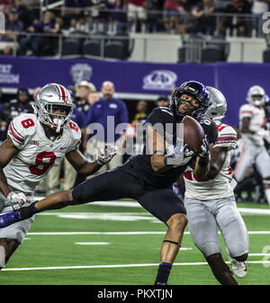 Arlington, Texas, USA. 15 Sep, 2018. TCU Spieler #87''TREVONTAE HÖHEN'' WR eine erstaunliche fangen. Credit: Hoss McBain/ZUMA Draht/Alamy leben Nachrichten Stockfoto