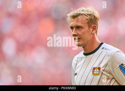 München, Deutschland. 15. September 2018. Julian BRANDT, Lev 10 halbe Größe, Porträt, FC BAYERN MÜNCHEN - Bayer 04 Leverkusen 3-1 - DFL-Bestimmungen verbieten die Verwendung von Fotografien als BILDSEQUENZEN und/oder quasi-VIDEO - 1. Deutsche Fussball Liga, München, 15. September 2018, Saison 2018/2019, Spieltag 4 © Peter Schatz/Alamy leben Nachrichten Stockfoto