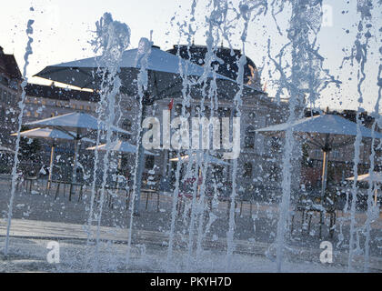 Zürich - Oper und Brunnen Stockfoto