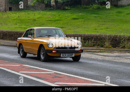 Braun 1976 MG B GT Classic, Jahrgang, Veteran, Autos von Gestern, restaurierten Sammlerstücken an hoghton Turm Klasse Autos Rally, Großbritannien Stockfoto