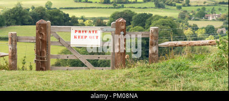 Private Zeichen, Gloucestershire, England Halten Stockfoto