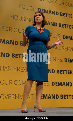 Die Fraktion der Liberalen und Demokratischen Partei Europas stellvertretende Vorsitzende Jo Swinson spricht auf Herbst Konferenz der Partei an der Brighton Centre in Brighton. Stockfoto