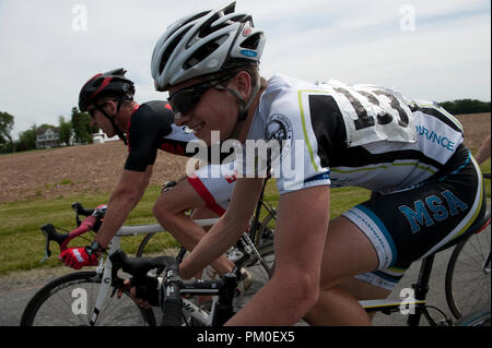 UNITED STATES - April 21: Die Poolesville Fahrrad Straße Rennen in Poolsville Maryland. (Foto von Douglas Graham/Wild Licht Fotos) Stockfoto