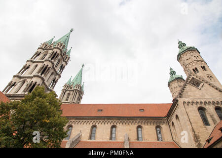 Naumburg, Deutschland - 14. September 2018: Blick auf den berühmten Naumburger Dom, der zum Weltkulturerbe der UNESCO. Stockfoto