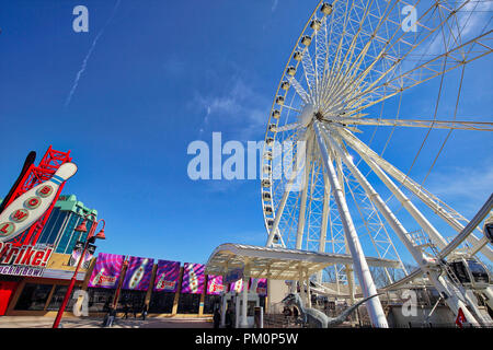 Niagara, Ontario-27 April 2018: Niagara Stadt Unterhaltung Zone Stockfoto